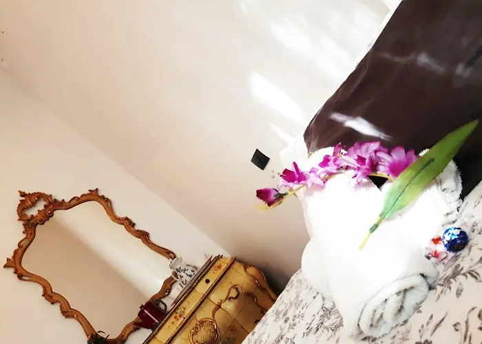 בית הארחה Angel's *